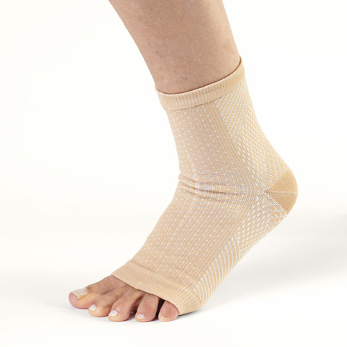 Agilistep ActivSocks Socken zur Unterstützung der Gelenke weiß